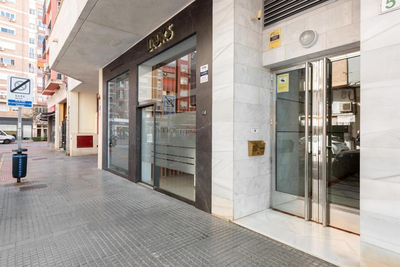 Appartement Carmen Estacion à Málaga Extérieur photo